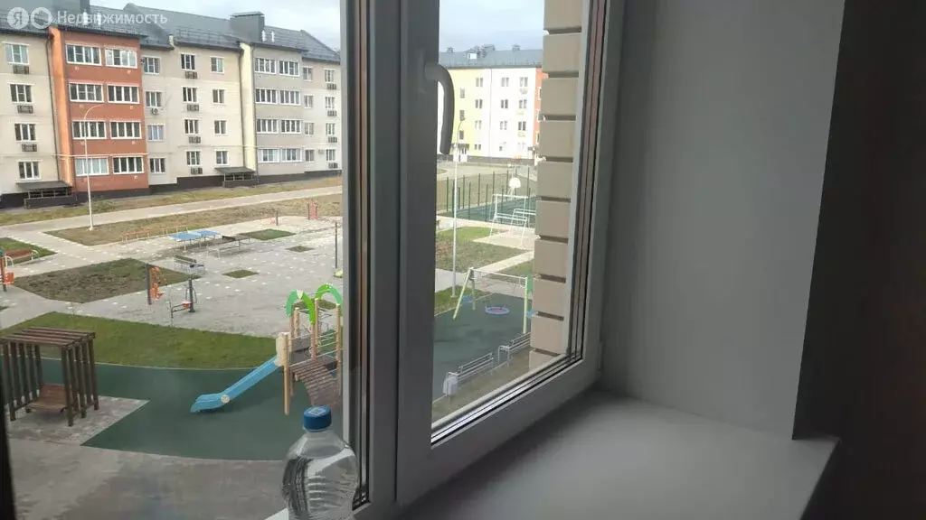 1-комнатная квартира: Губкин, Преображенская улица, 13А (46 м) - Фото 0