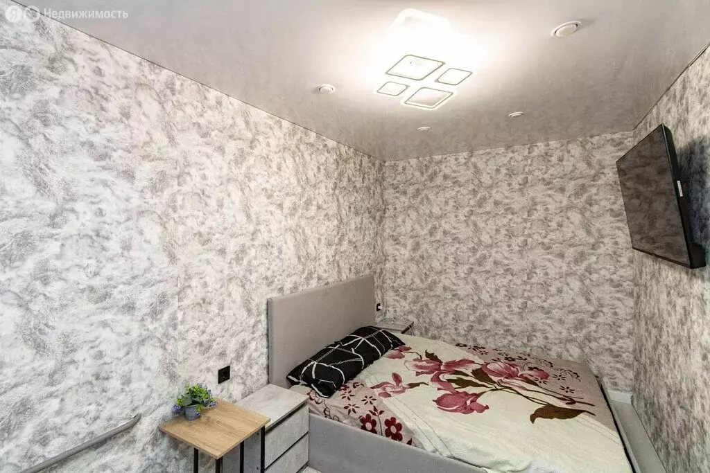 2-комнатная квартира: Тюмень, Тульская улица, 4 (41.5 м) - Фото 2