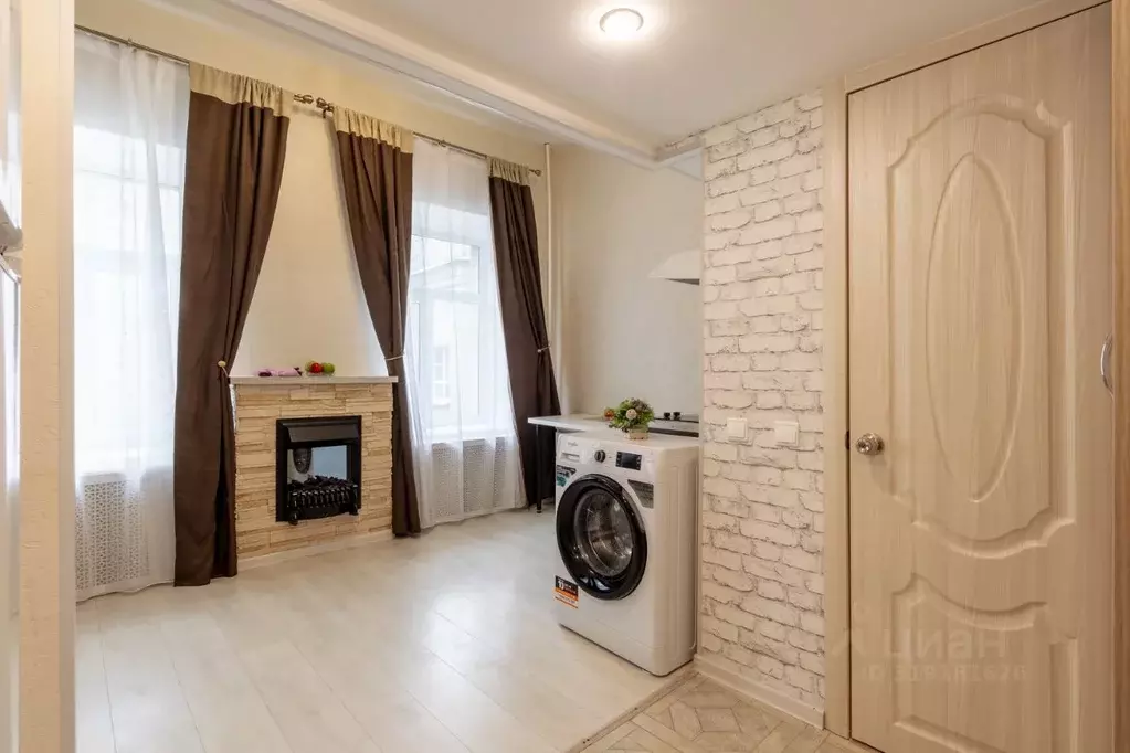 Студия Санкт-Петербург пер. Апраксин, 10-12 (17.7 м) - Фото 1