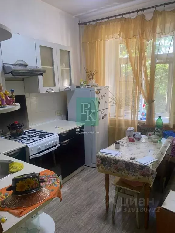 2-к кв. Севастополь ул. Дзержинского, 61 (34.5 м) - Фото 1