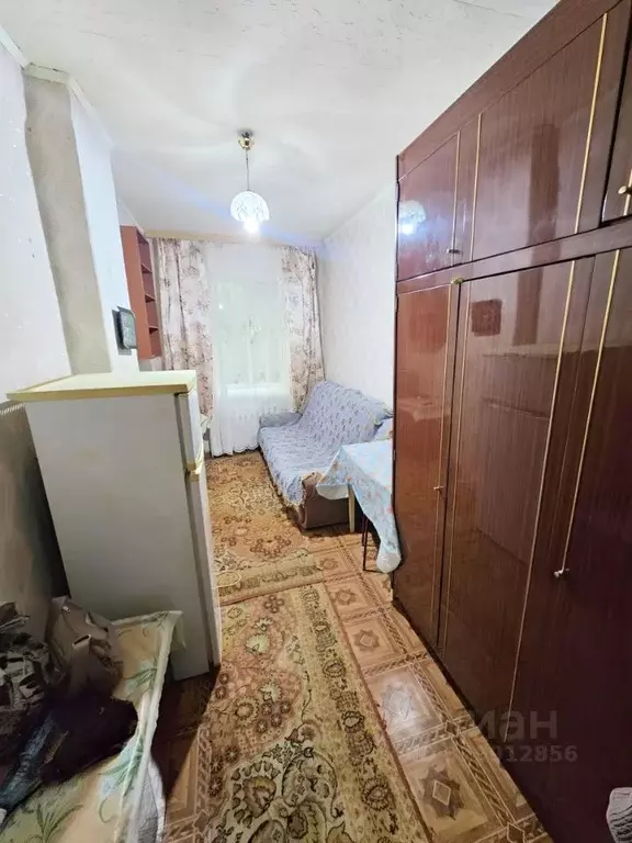 Комната Омская область, Омск ул. 4-я Линия, 229 (14.0 м) - Фото 0