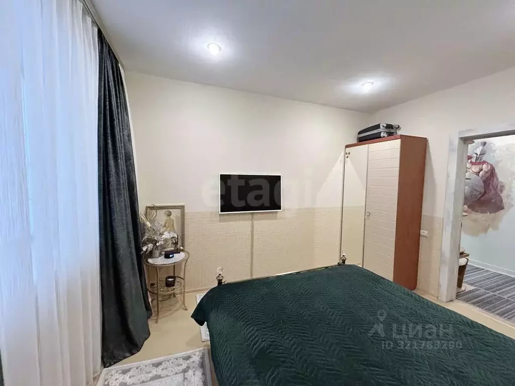 2-к кв. Ямало-Ненецкий АО, Новый Уренгой ул. 26-го съезда КПСС, 2 ... - Фото 2