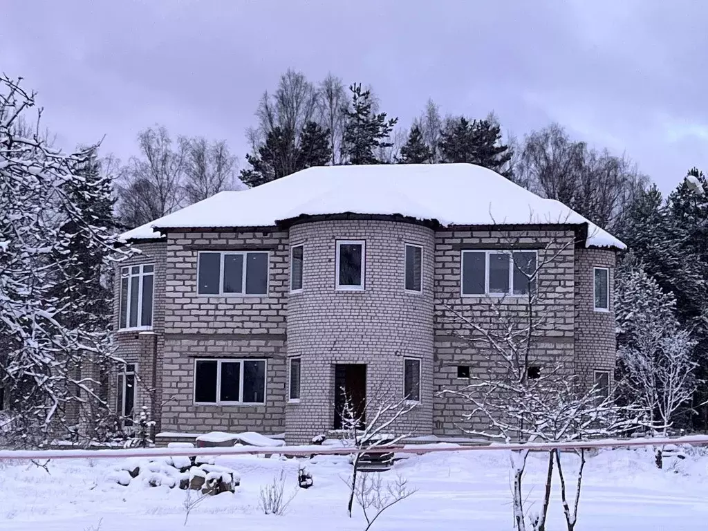 Дом в Смоленская область, Рославльский муниципальный округ, д. Новое ... - Фото 1