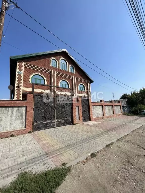 Дом в Челябинская область, Челябинск Ижевская ул., 42 (780 м) - Фото 2