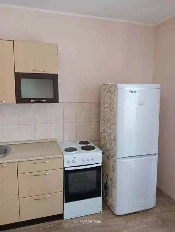 Студия Челябинская область, Челябинск ул. Энтузиастов, 27 (24.0 м) - Фото 1