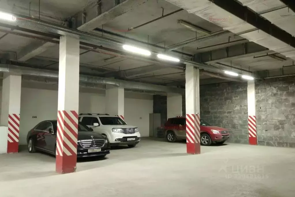 Гараж в Свердловская область, Екатеринбург ул. Карла Либкнехта, 22 (20 ... - Фото 1