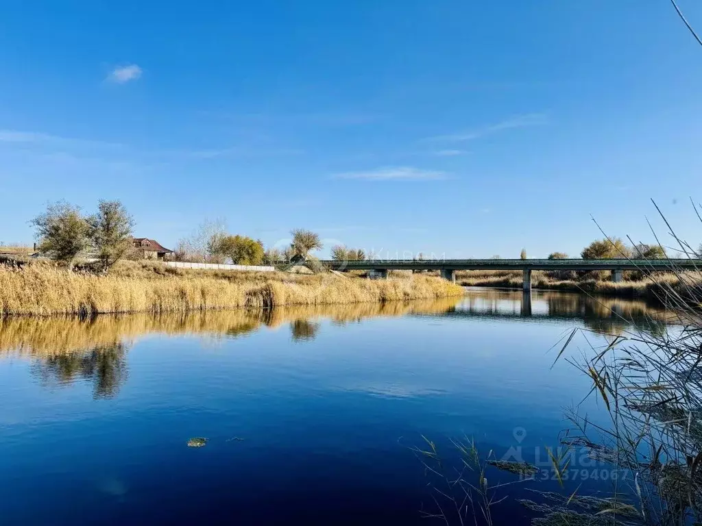 Дом в Волгоградская область, Городищенский район, с. Карповка ул. ... - Фото 1