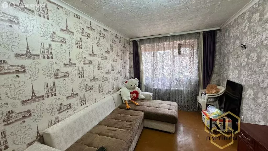 2-комнатная квартира: Полевской, Коммунистическая улица, 38 (40.7 м) - Фото 0