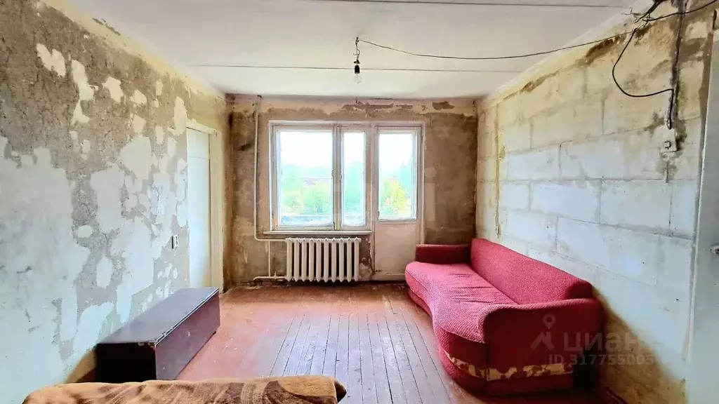 2-к кв. Орловская область, Орел ул. 6-й Орловской Дивизии, 19 (35.7 м) - Фото 0