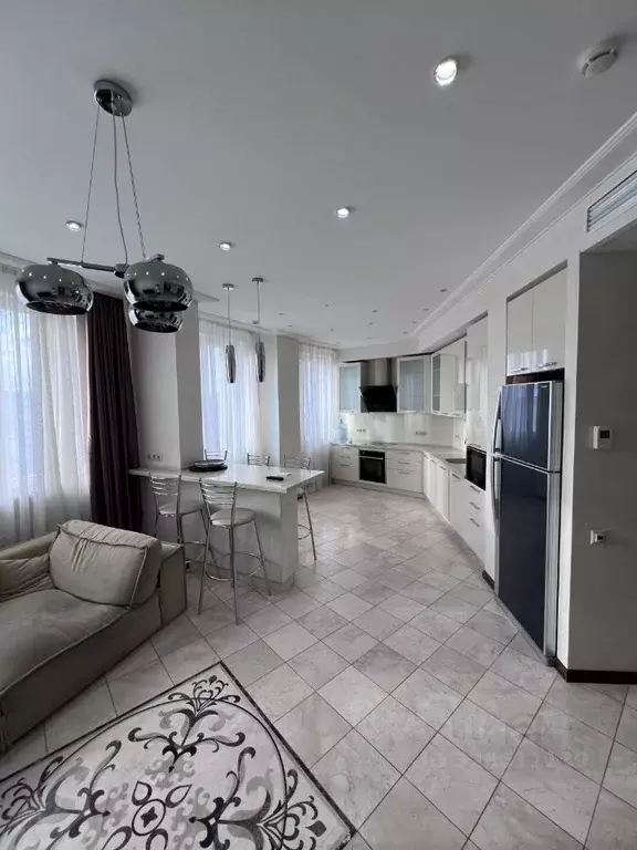 3-к кв. Москва Профсоюзная ул., 64к2 (110.0 м) - Фото 1