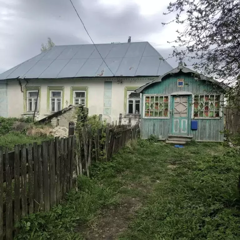 Дом в Брянская область, Брянский район, Глинищевское с/пос, с. ... - Фото 1