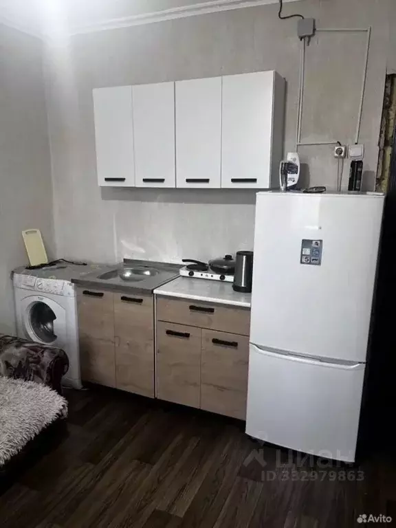 Комната Курганская область, Курган ул. Бурова-Петрова, 97Б (12.0 м) - Фото 1