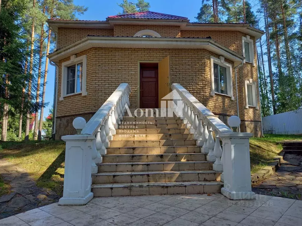 Коттедж в Ленинградская область, Всеволожский район, Токсовское ... - Фото 1