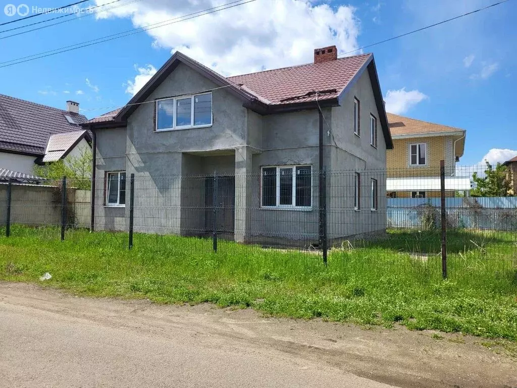 Дом в Краснодар, 1-й Звенигородский проезд (170 м) - Фото 1