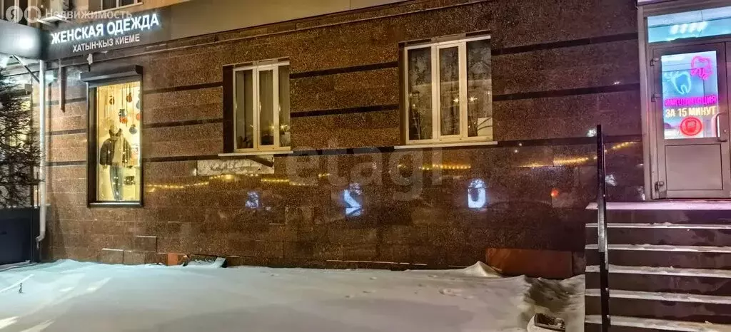 3-комнатная квартира: Альметьевск, улица Ленина, 42 (77 м) - Фото 2