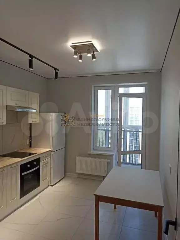2-к. квартира, 60 м, 24/25 эт. - Фото 0
