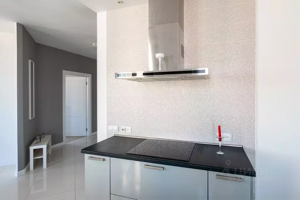 2-к кв. Санкт-Петербург Гжатская ул., 22к3 (86.5 м) - Фото 1