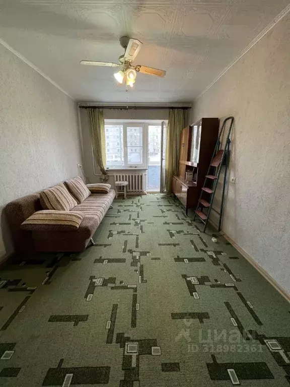 2-к кв. Новгородская область, Старая Русса ул. Александровская, 15 ... - Фото 0