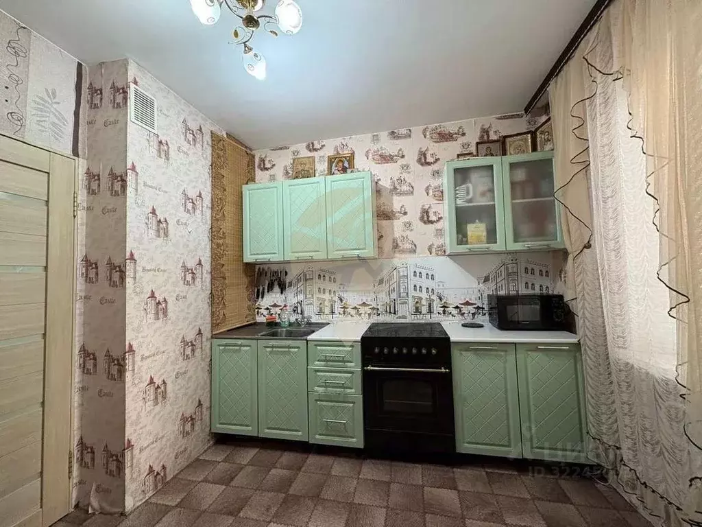 1-к кв. Белгородская область, Старый Оскол Солнечный мкр, 10 (37.0 м) - Фото 2