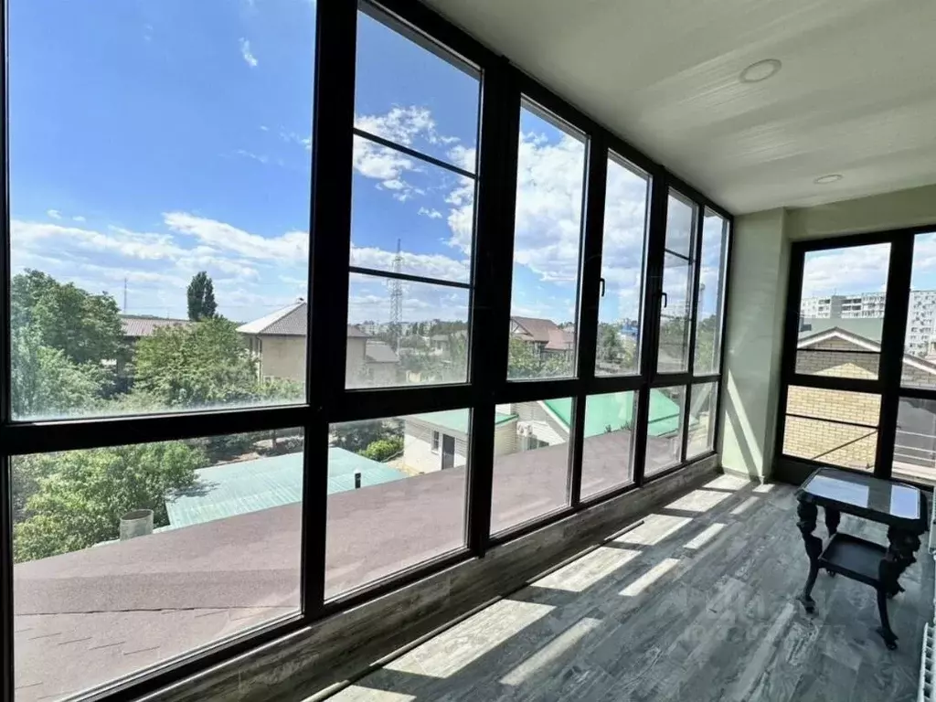 Дом в Волгоградская область, Волгоград ул. Айвазовского, 34 (236 м) - Фото 2