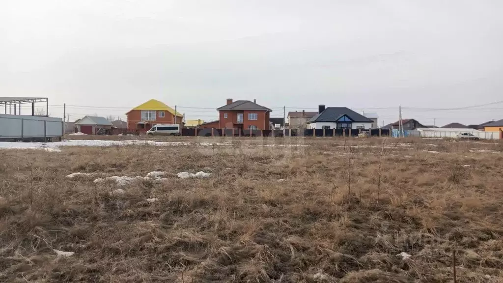 Участок в Саратовская область, Энгельс Ярославская ул. (6.0 сот.) - Фото 1