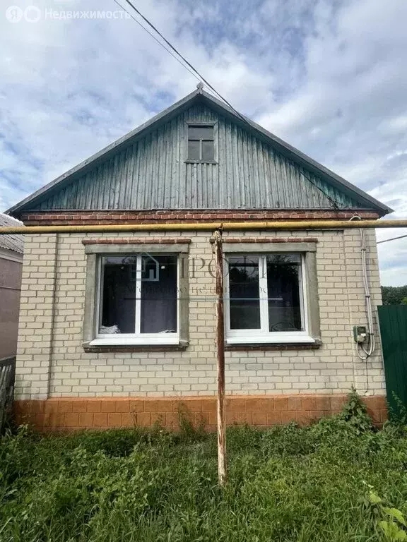 Дом в Новый Оскол, улица Гоголя (50 м) - Фото 0