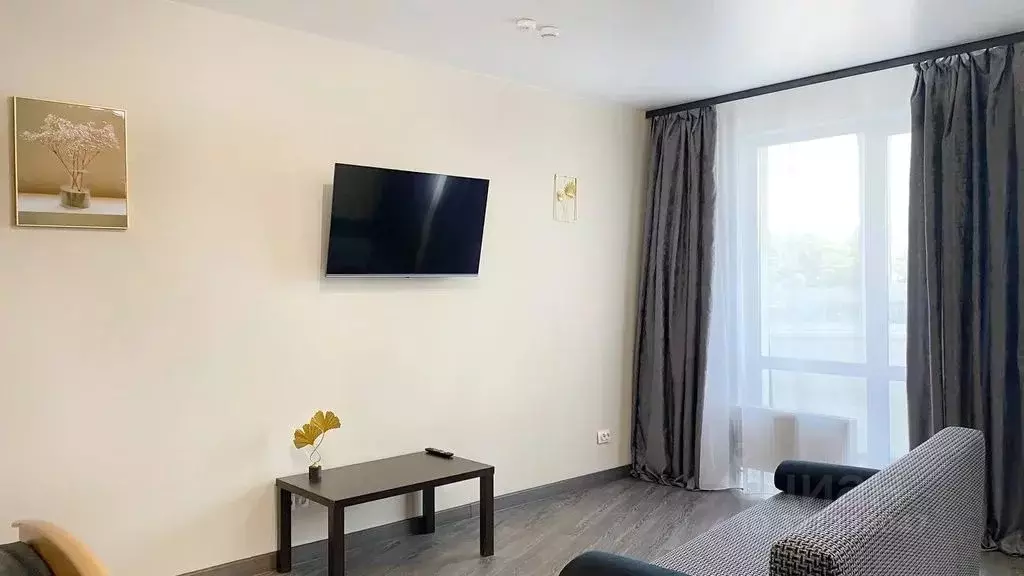 Студия Приморский край, Владивосток ул. Майора Филипова, 10к1 (32.0 м) - Фото 1