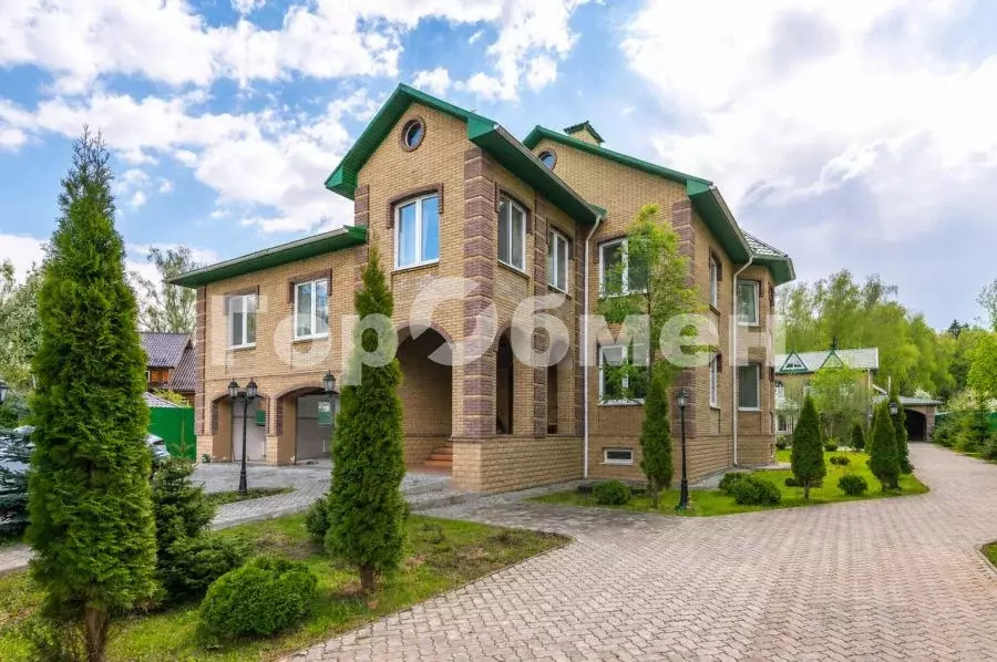 Дом в Москва д. Уварово, ул. Ирбис, 58 (643 м) - Фото 1