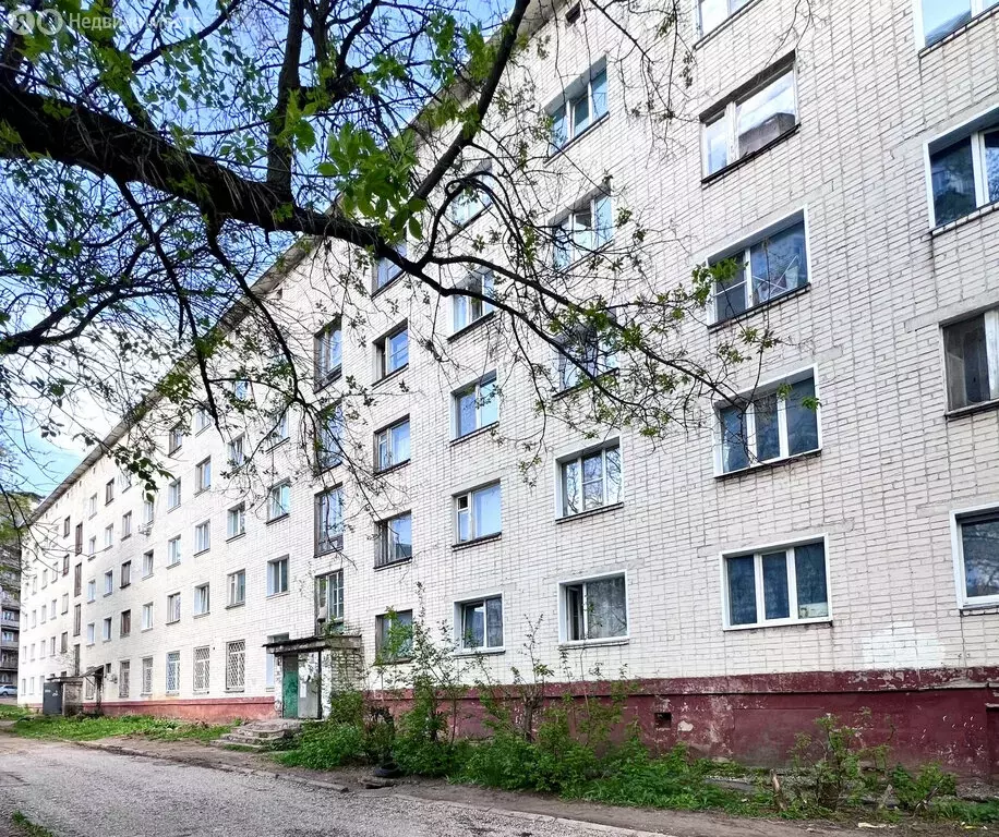 1к в 8-комнатной квартире (17.4 м) - Фото 1