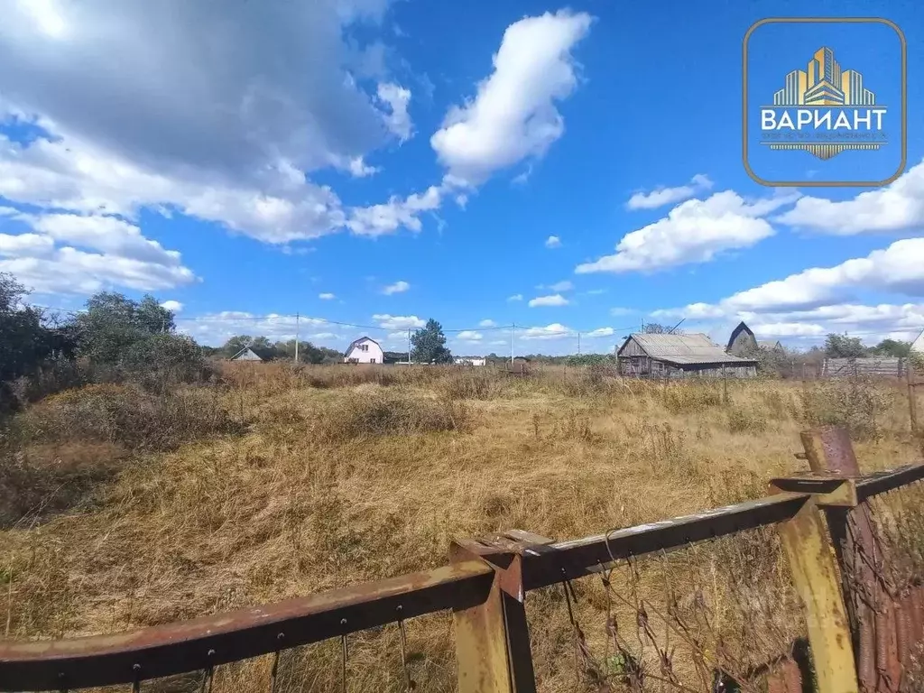 Участок в Саратовская область, Балашовский район, Большемеликское ... - Фото 1