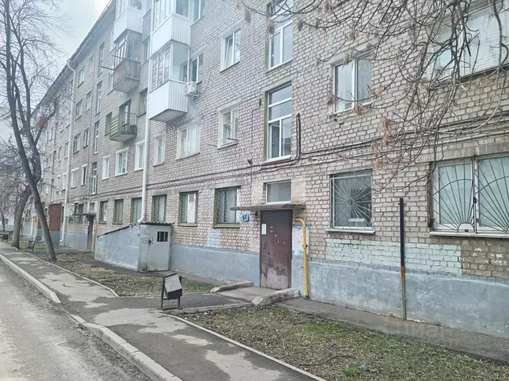 2-к кв. Башкортостан, Уфа ул. Машиностроителей, 12 (42.8 м) - Фото 2
