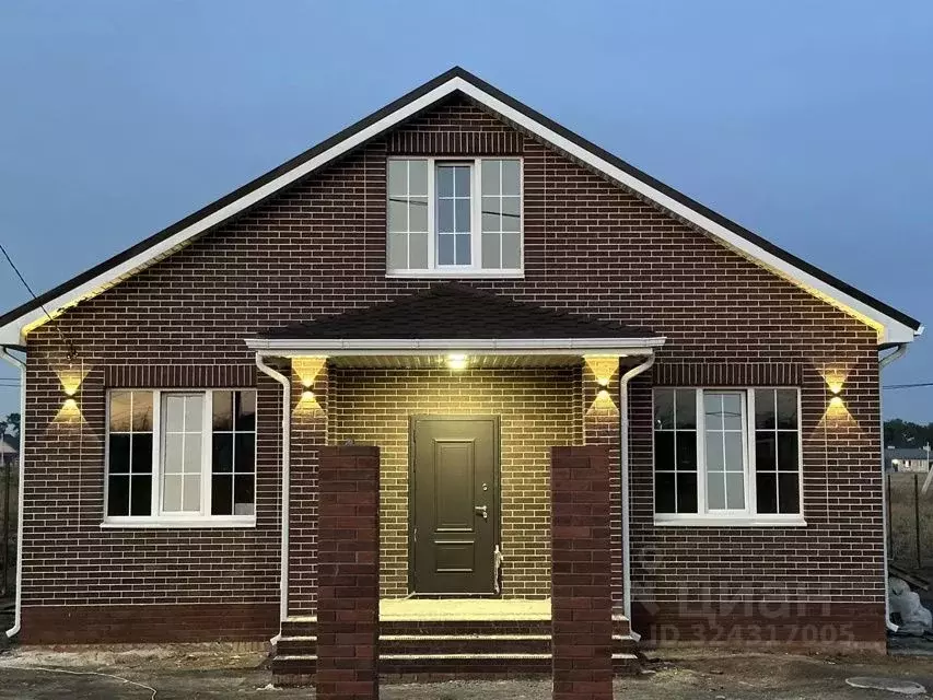 Дом в Ростовская область, Неклиновский район, с. Новобессергеневка ул. ... - Фото 1