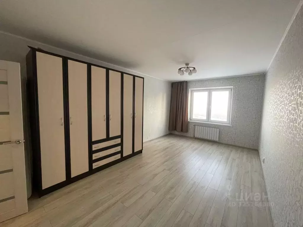 2-к кв. Челябинская область, Челябинск просп. Краснопольский, 16 (65.0 ... - Фото 1