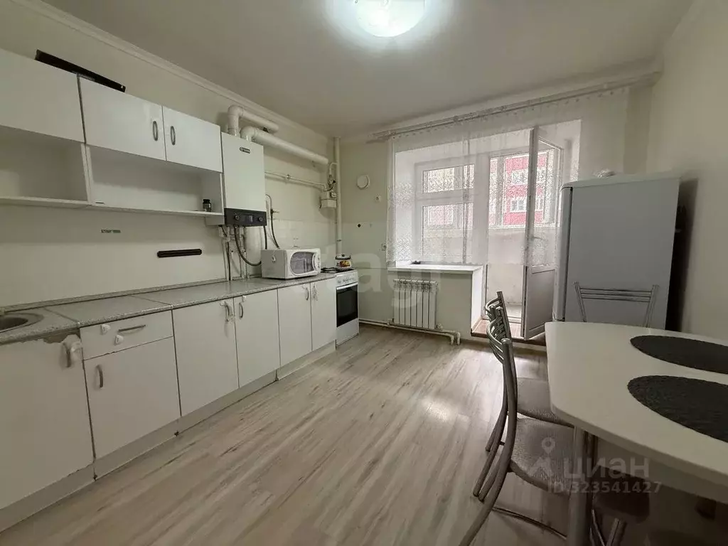 1-к кв. Татарстан, Зеленодольск просп. Строителей, 18Б (40.2 м) - Фото 1