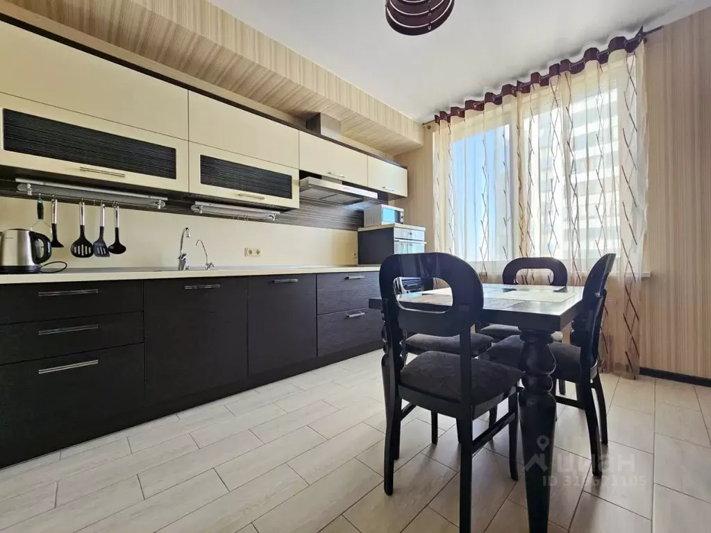 2-к кв. Санкт-Петербург ул. Типанова, 27/39 (71.0 м) - Фото 0