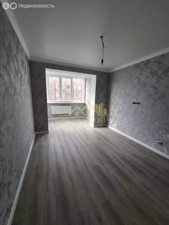 2-комнатная квартира: Владикавказ, улица Алихана Гагкаева, 11 (60 м) - Фото 1