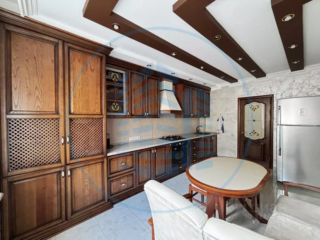 3-к кв. Ставропольский край, Ессентуки ул. Орджоникидзе, 84к1 (106.1 ... - Фото 1