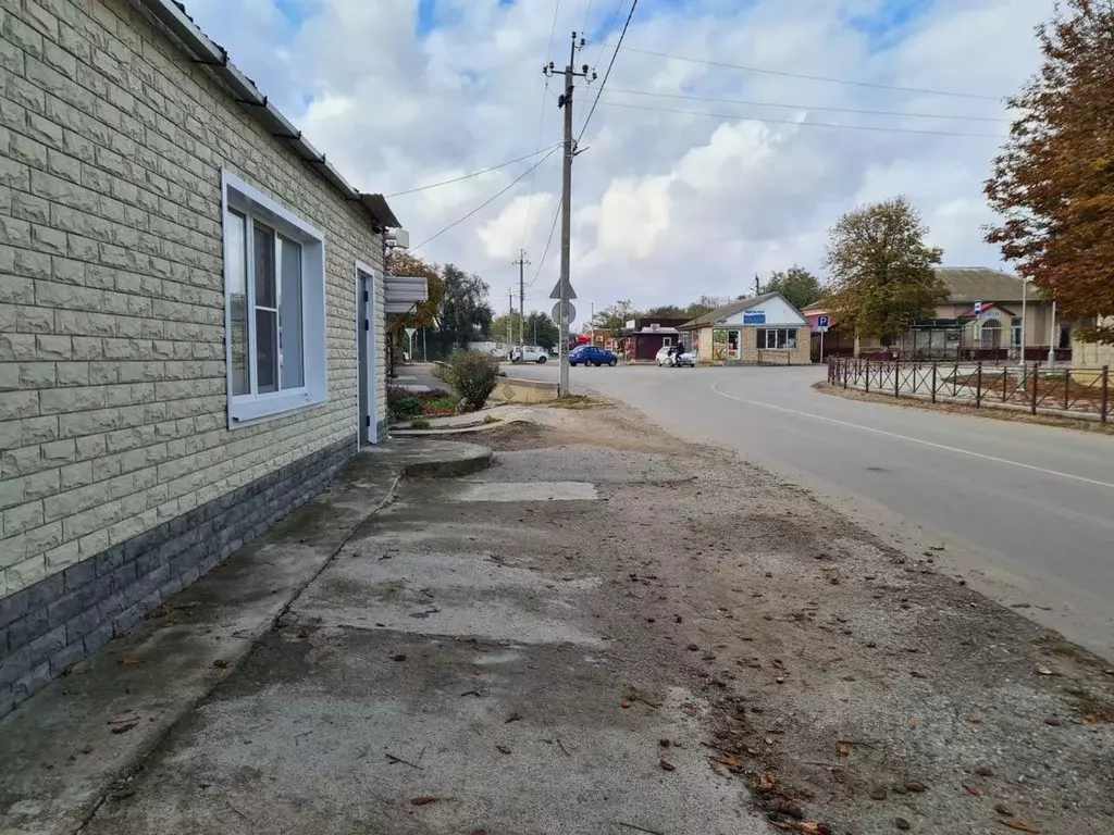 Помещение свободного назначения в Ставропольский край, Труновский ... - Фото 1