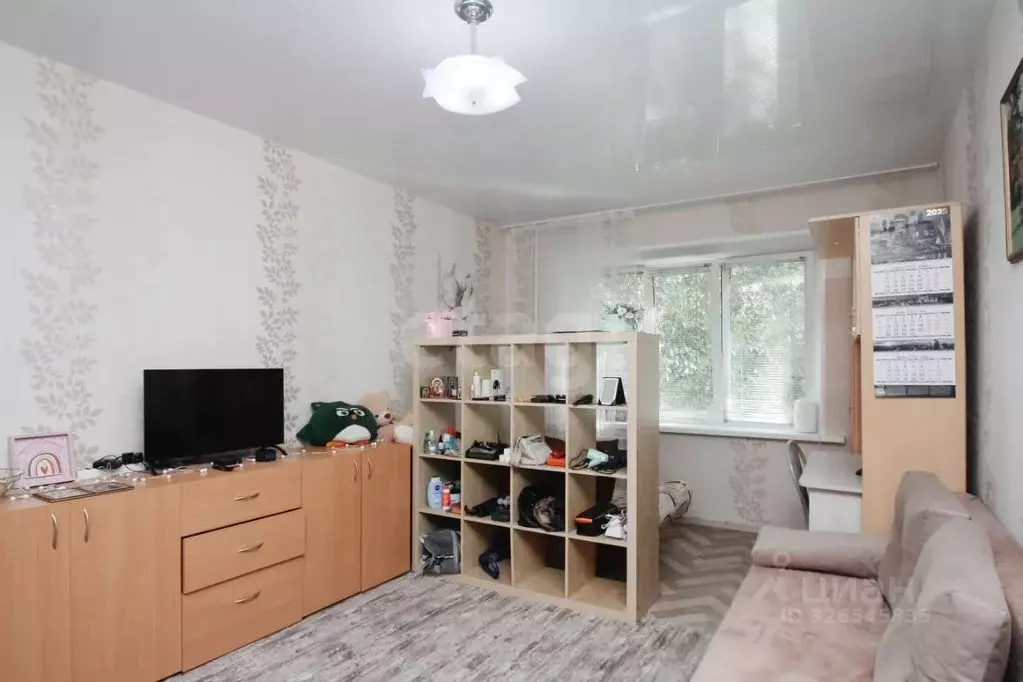 Комната Ханты-Мансийский АО, Сургут Ленинградская ул., 7 (19.8 м) - Фото 1