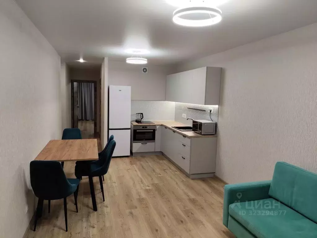 2-к кв. Удмуртия, Ижевск ул. Архитектора П.П. Берша, 42 (45.2 м) - Фото 1