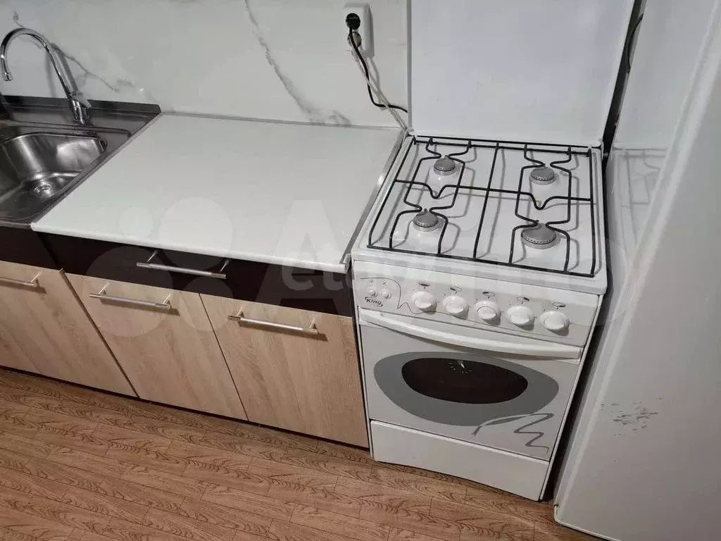 1-к. квартира, 40 м, 10/10 эт. - Фото 1
