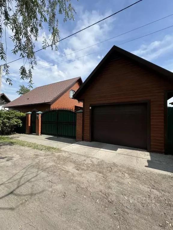 Дом в Алтайский край, Барнаул ул. Кутузова (210 м) - Фото 0