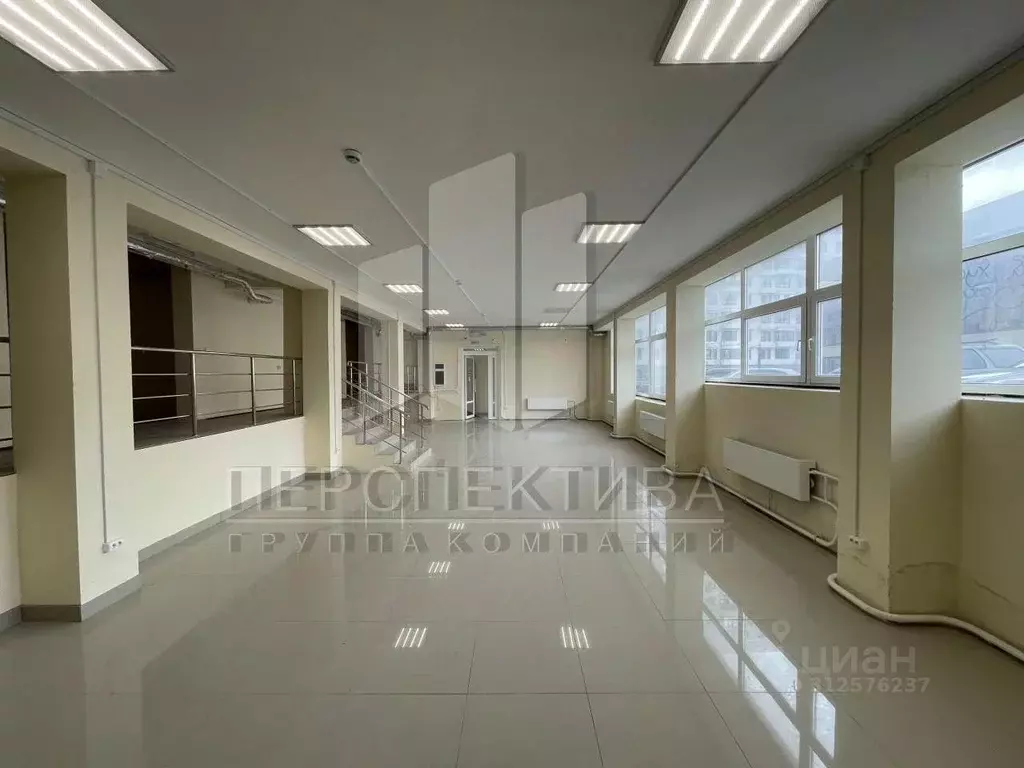 Помещение свободного назначения в Краснодарский край, Новороссийск ул. ... - Фото 1