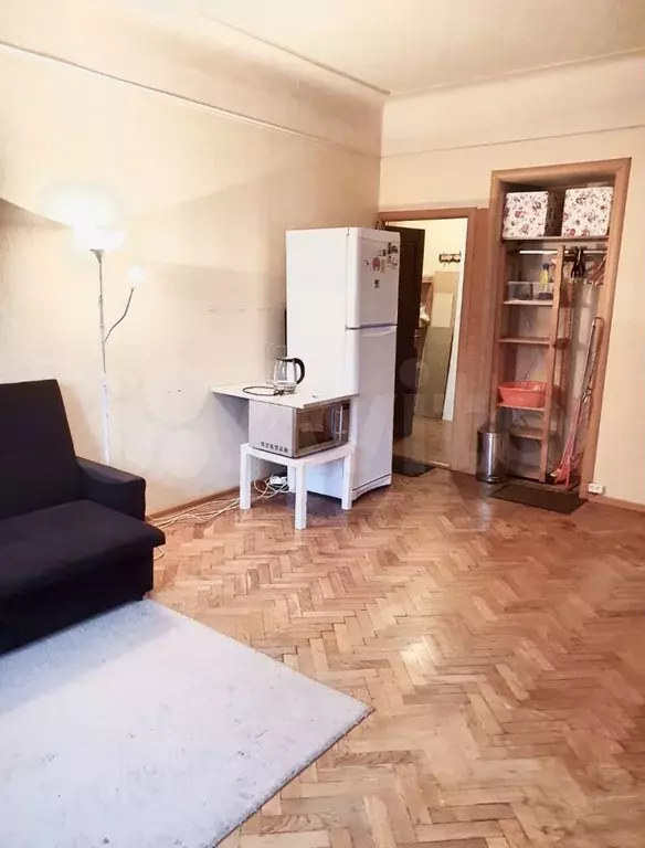 Комната 22.7 м в 3-к, 2/5 эт. - Фото 1