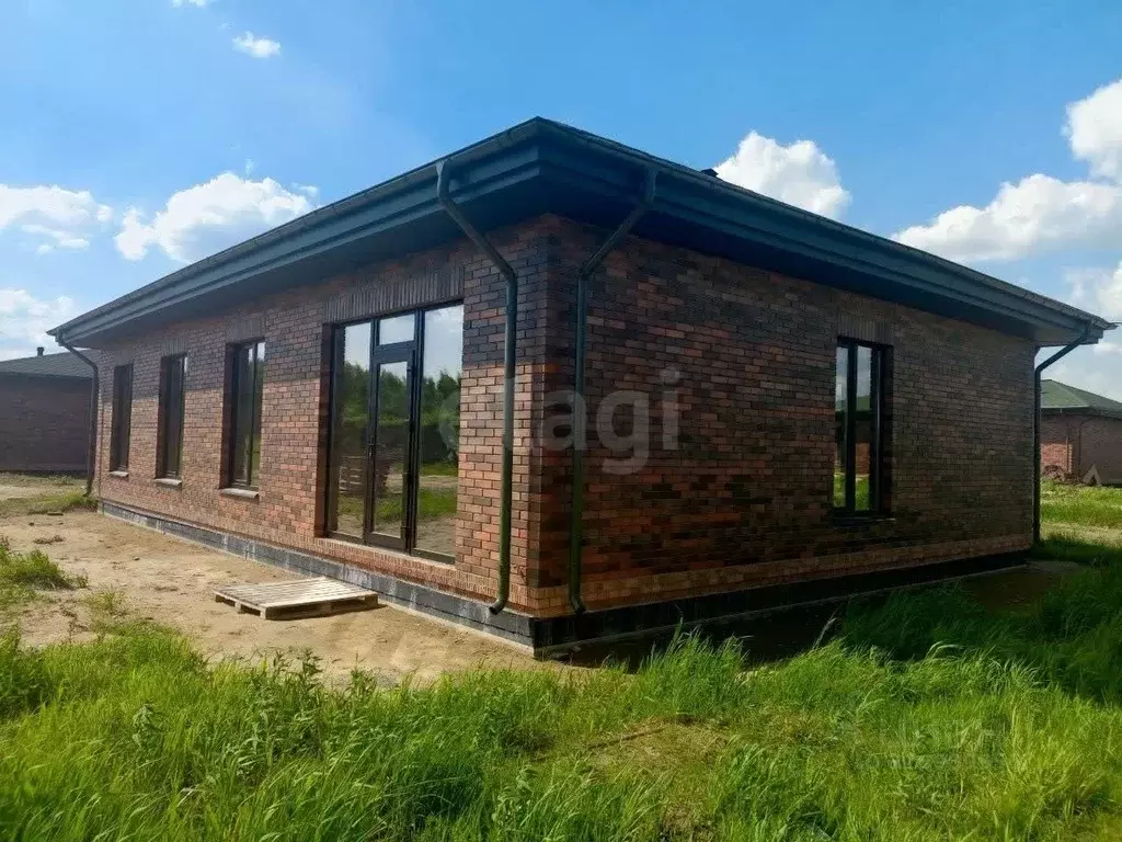 Дом в Ярославская область, Ярославский муниципальный округ, пос. ... - Фото 1