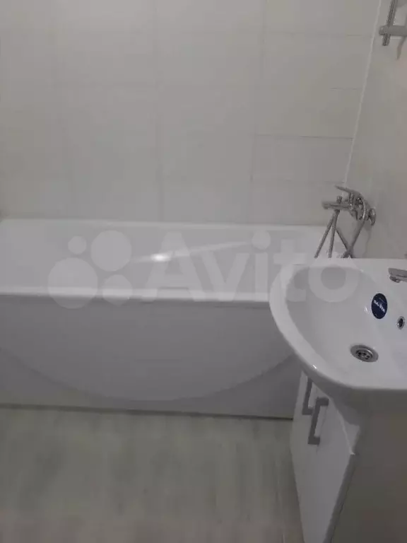 1-к. квартира, 35 м, 9/15 эт. - Фото 1