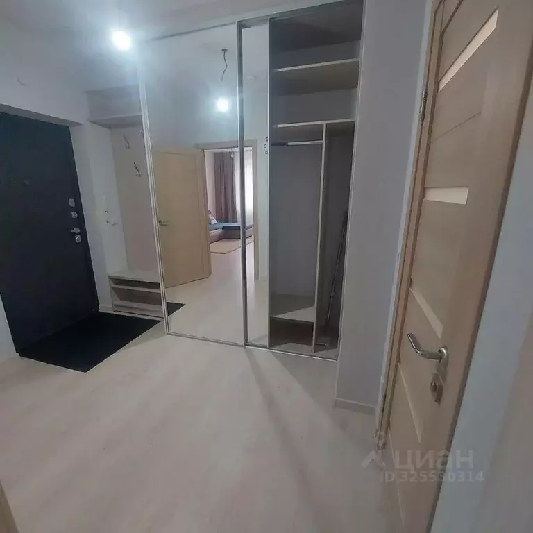 1-к кв. Красноярский край, Красноярск Свердловская ул., 6Л (43.8 м) - Фото 1