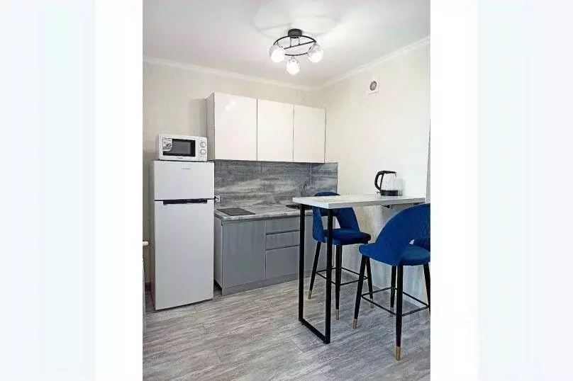 1-к кв. Красноярский край, Красноярск ул. Березина, 82 (36.0 м) - Фото 1