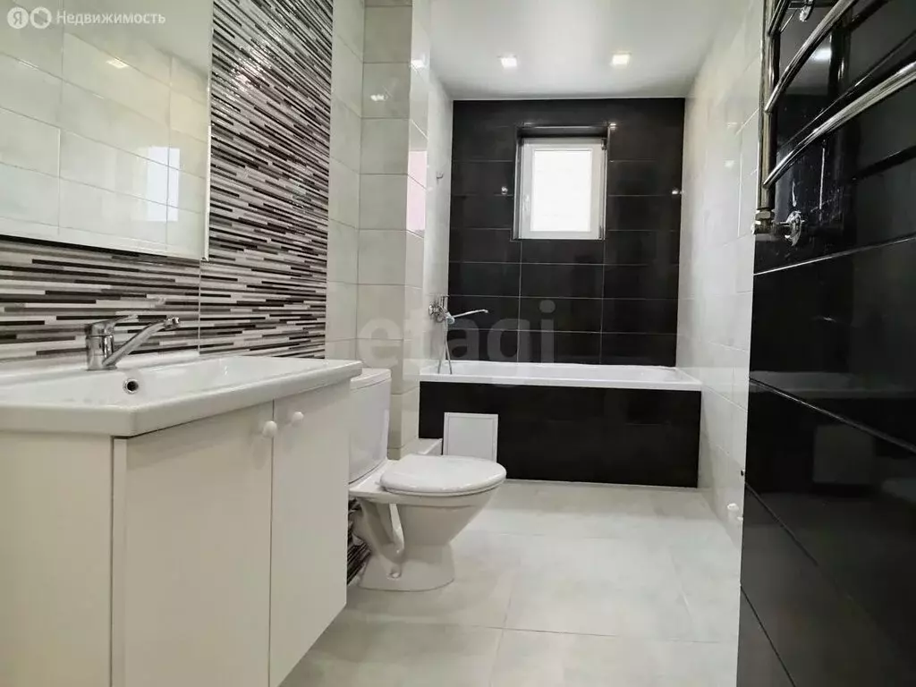 1-комнатная квартира: Калининград, улица Генерала Буткова, 20к1 (45 м) - Фото 2