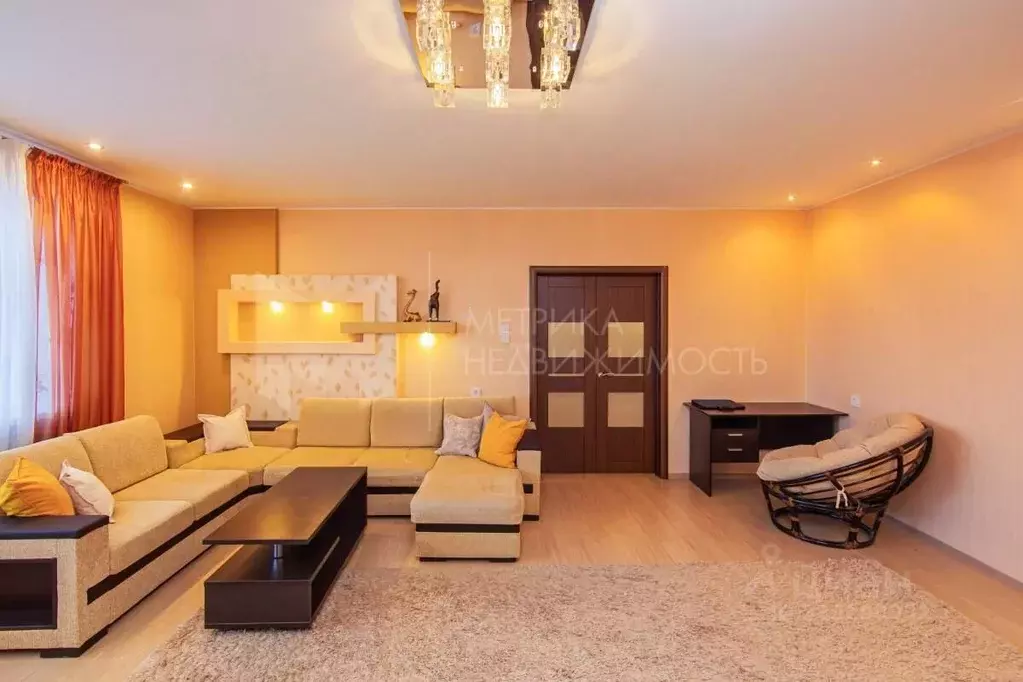 4-к кв. Тюменская область, Тюмень Широтная ул., 112к2 (137.3 м) - Фото 0